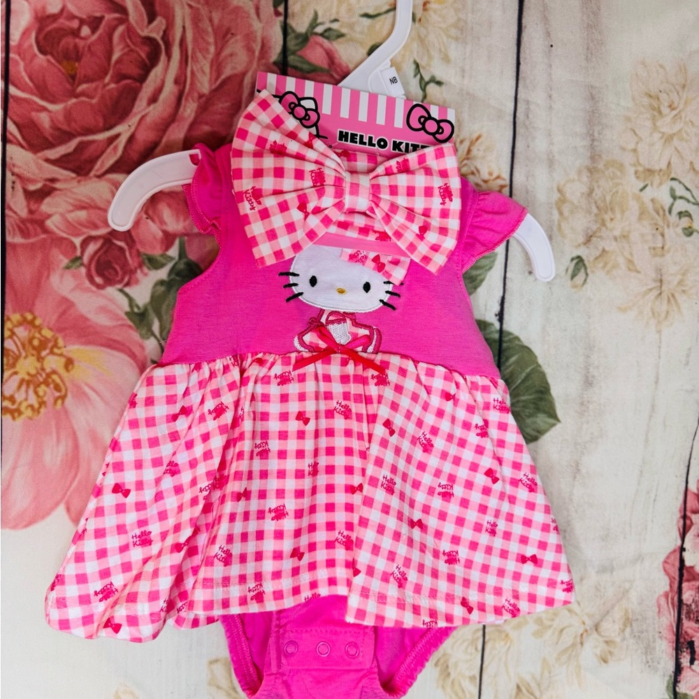 Hello Kitty Baby Girl Pink Dress with Bow Newborn New with Tags